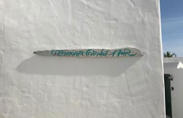 Romantic Casa del Mar - Photo 3