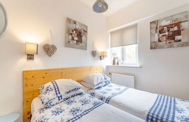 Lodge in Giethoorn With Breakfast - Photo 6