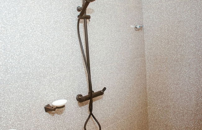 Kadoued Furnished Apartment 2 Bedroom - Photo 17