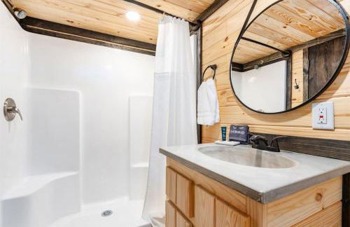 3 Bearly Working Luxury Tiny House Firepit Mins to Lake Guntersville - Foto 23