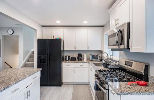 Charming 3-Bed Stay Airport 10 Min Pets OK - Foto 9