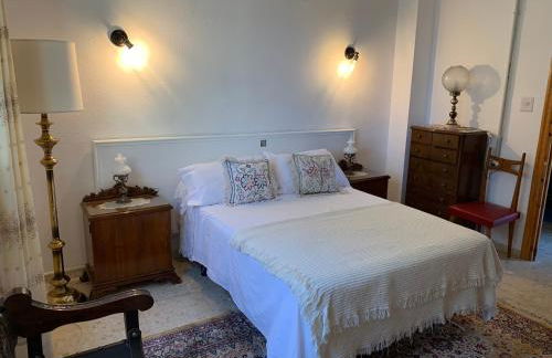 habitaciones con piscina privada en casa de campo, Granada - Photo 10