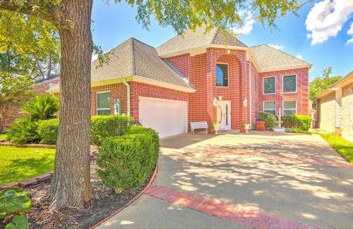 Beautiful Montgomery Home with Lakefront Deck! - Foto 44