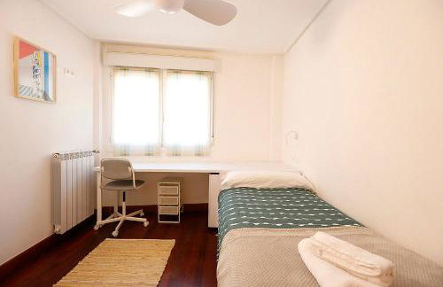 San Sebastian Orio apartment on the beach garage - Foto 34