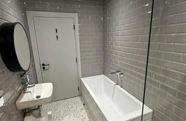 King Street Aparthotel - Photo 132