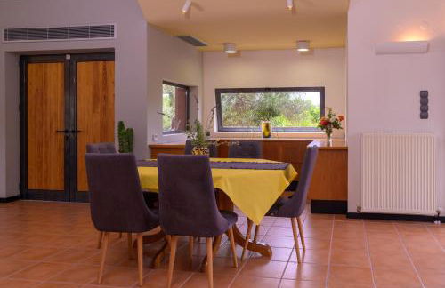 Red Castle - Photo 38