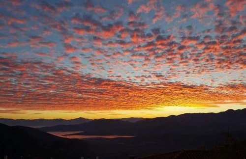 όμορφο διαμερισμα με δυο κρεβατοκάμαρες - Foto 1