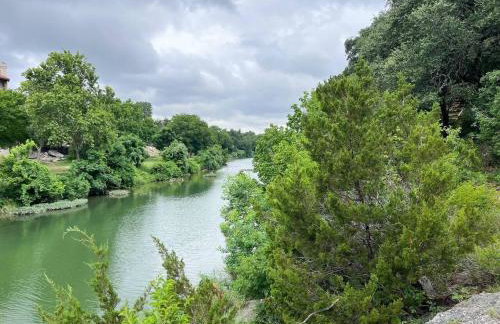 Remodeled 4BR 2BA Steps from Georgetown Square - Foto 21