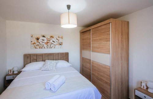 Roko Opaćac Veli IŽ,otok Iž - Foto 14