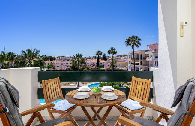 2 bedroom Apartment in Marbella with swimming pool - Photo 20