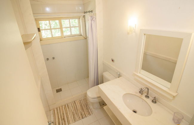 Harmoniosa Mansão com 7 Suítes Ferradura - Foto 28