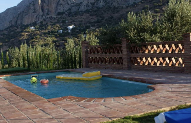 Lagar del Chorro junto Caminito del Rey - Foto 12