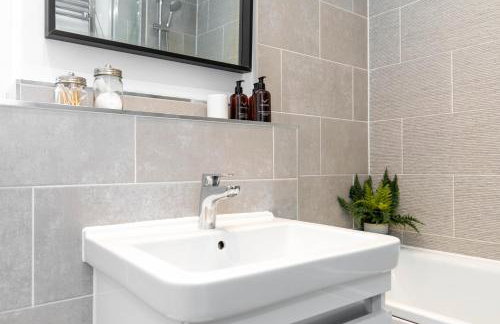 Sleeps 8, off-road parking for 3 cars, pet friendly, welcome hamper - Foto 28