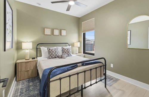 Brand New 5BR house & Carriage House near Downtown - Foto 41