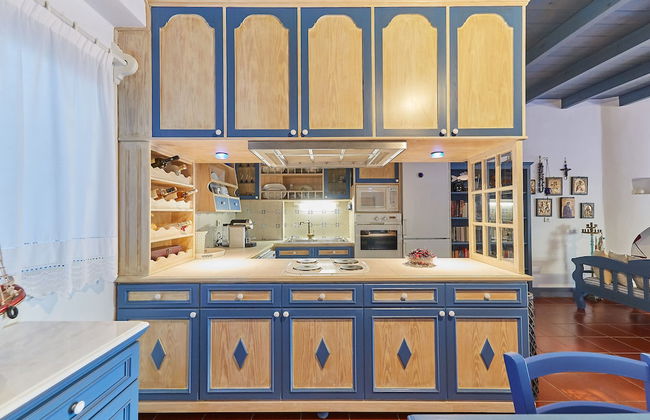 Kerame Studios - Photo 23