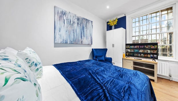 Remarkable 2-bed Apartment in Central London - Foto 2, Habitación