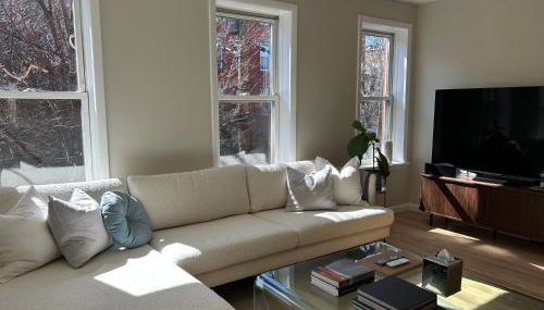 NEW! Historic Townhouse-14 min to WTC - Foto 3