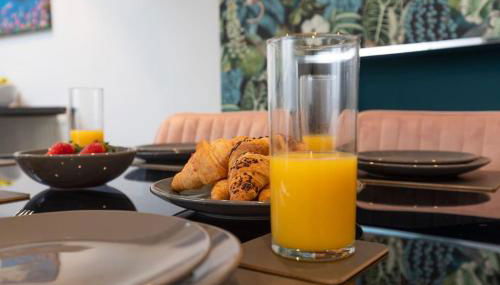 Town centre & all the comforts! - Foto 4