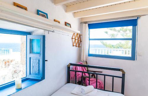 Imerios Nisyrian House - Photo 32