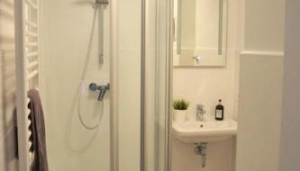 WG Zimmer in der World of Living K - Foto 3