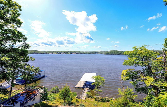 Boondock Bliss - Lakefront, Private Dock Sleeps 15! - Photo 21