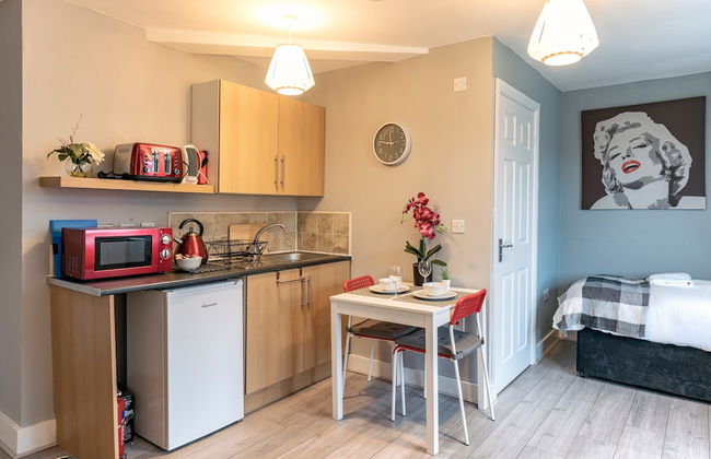 Grey Stone Studio Apartments - Foto 18