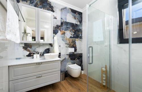 Luxury Villa Laura with Jacuzzi in Malinska - Foto 51