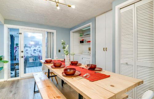 Aggie Game Day Retreat about 1 Mi to Texas A and M! - Photo 9