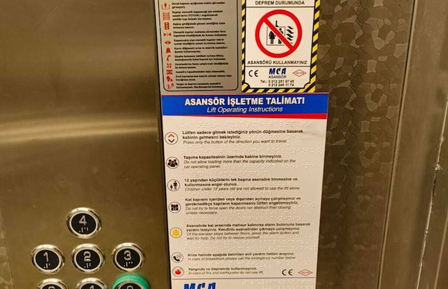 Hotel Majestik - Photo 27