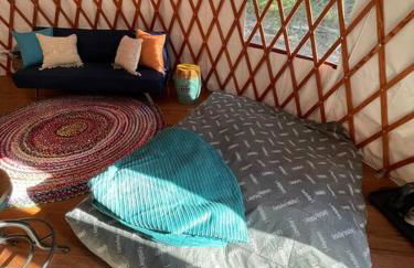 Heated & AC Yurt - Foto 16