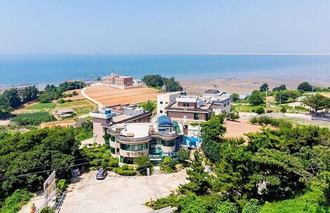 Byeonsan Dongguerami Pension - Photo 50