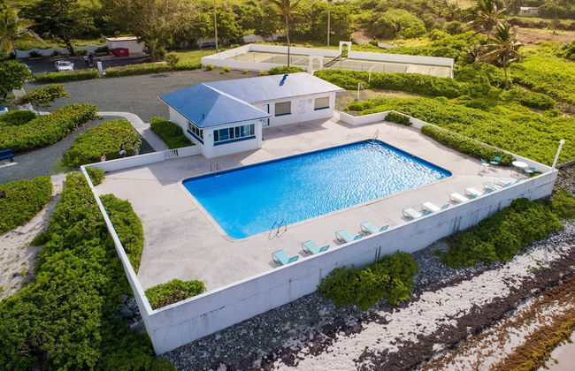 Gorgeous Ocean Views! Welcome to Bella Breeze! BeachFront 2BR 2BA - Photo 12