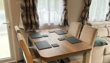 Annas Escape Burnside Moray - Photo 3