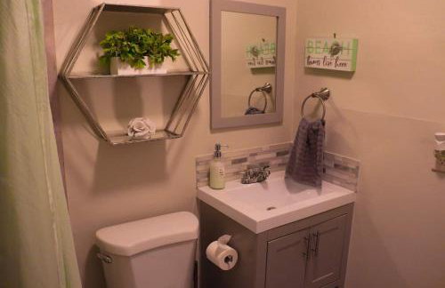 Luxury House with Delightful Beach Style! - Foto 52