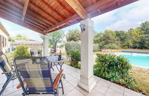 3 Bedroom Stunning Home In Ecuras - Foto 15