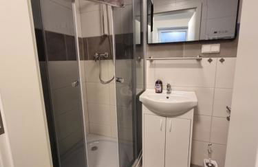 Monteur- und Messezimmer Jelinski Arpke - Foto 3