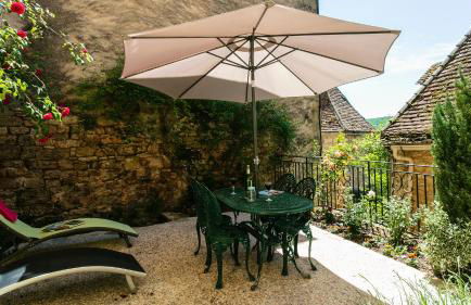 La Tour de Beynac, XIVe siècle, au cœur du village - Foto 4