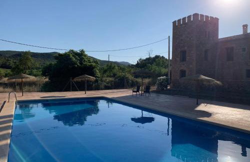 Masia de San Juan - castillo con piscina en plena Sierra Calderona - Photo 26