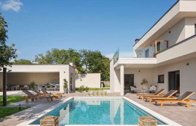 Tasteful Villa in Labin With Private Outdoor Pool - Foto 17