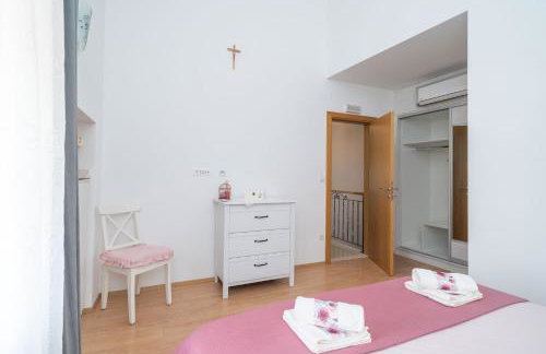 Holiday Home Majkovi - Photo 65