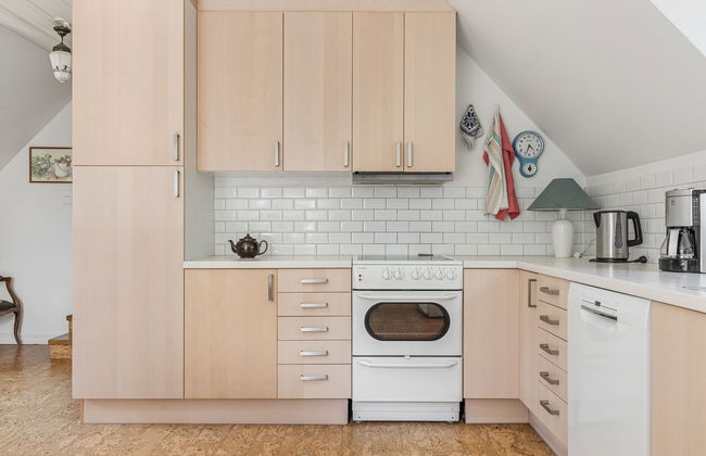 3 bedroom House in Trensum with garden - Photo 9