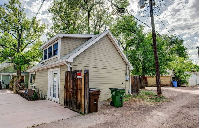 Whimsical Flat Color Unique & Chic Boutique - Foto 30