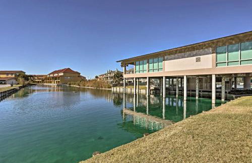 Pensacola Beach Condo with Patio and Access to Beach! - Photo 24