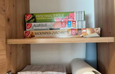 1,5-Zimmer, Top ausgestattet, 4 Pers, Souterrain, Self Check-in, Parkplatz, Netflix & Amazon Prime - Foto 9