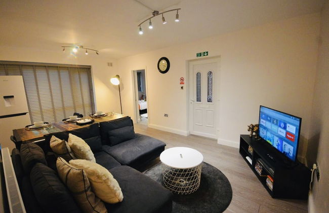 Stunning 3-bed Ground Floor Apartment in Coventry - Foto 19