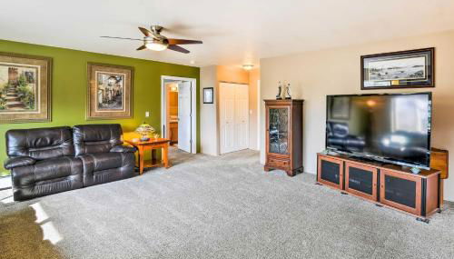 Hillside Anchorage Home by Hiking and Biking Trails! - Foto 2