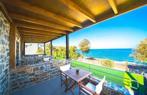 TerraZeus - Stone House Beachfront 1 - Foto 23