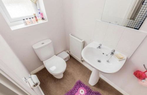 SPACIOUS DETACHED 5 Bedroom4 Bathroom WIFI Parking - Foto 43