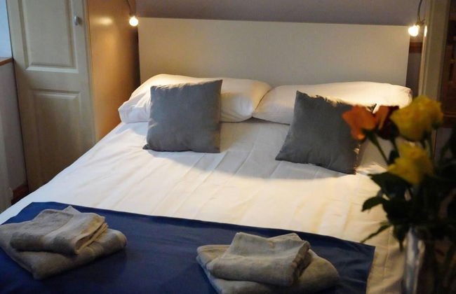 Captivating 4-bed House in Milton Keynes - Foto 10