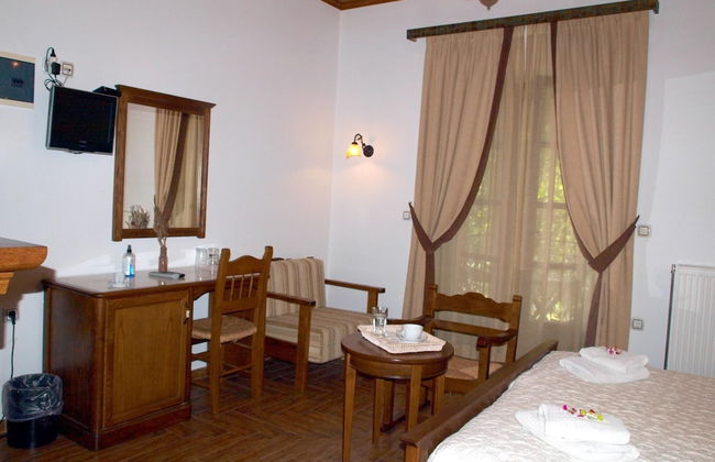 Heliodora Deluxe Triple Room 3 - Foto 4